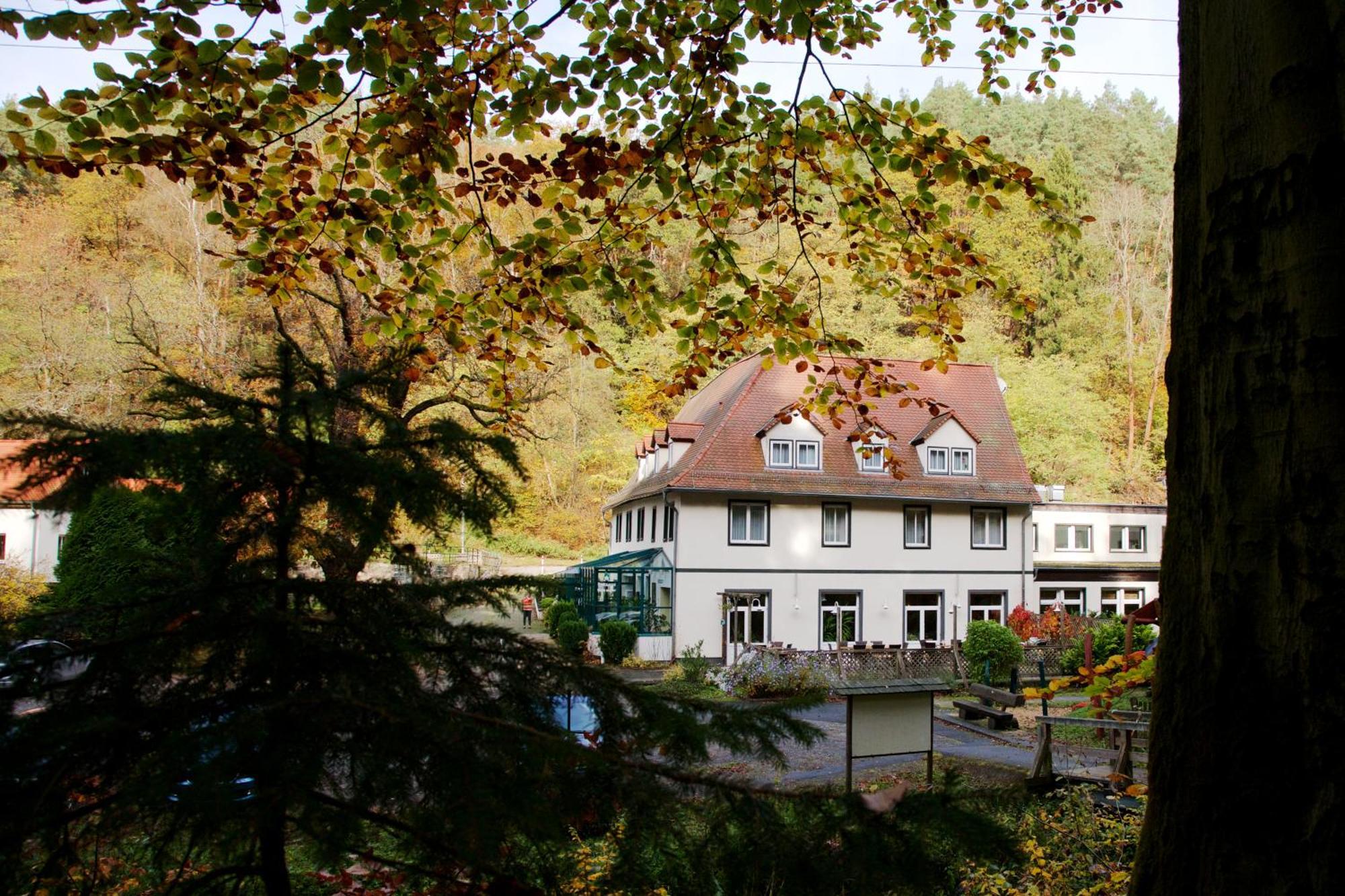 Waldhotel Linzmuehle Kahla  外观 照片